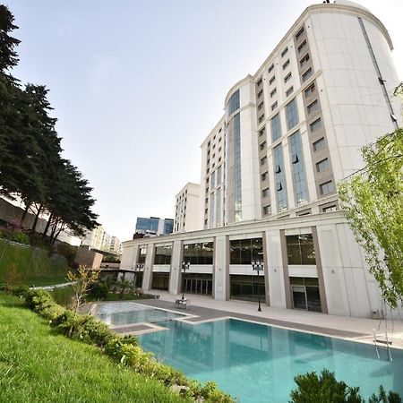 โรงแรมอิสตันบูล โกเนน ภายนอก รูปภาพ The hotel's swimming pool